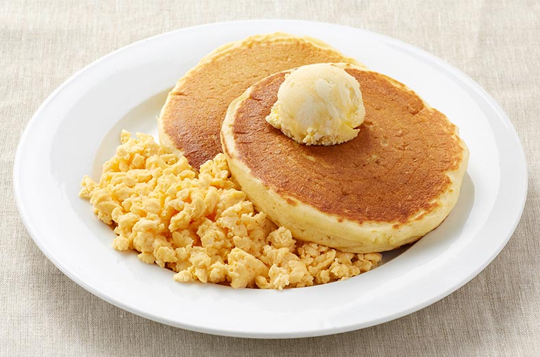 Scrambled egg and pancakes