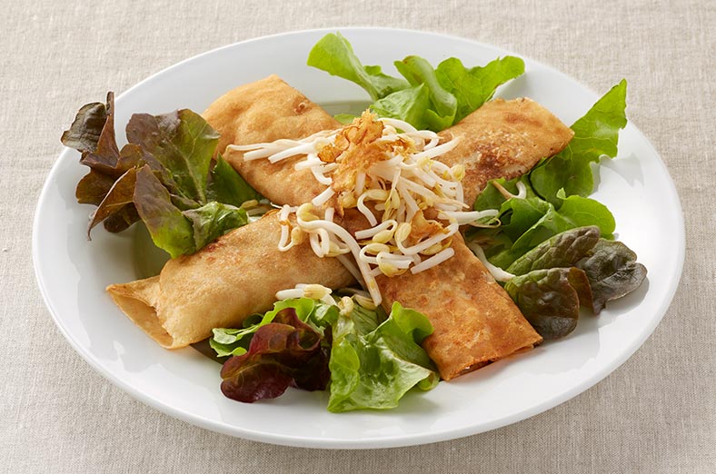 Thai Chicken crepe and salad